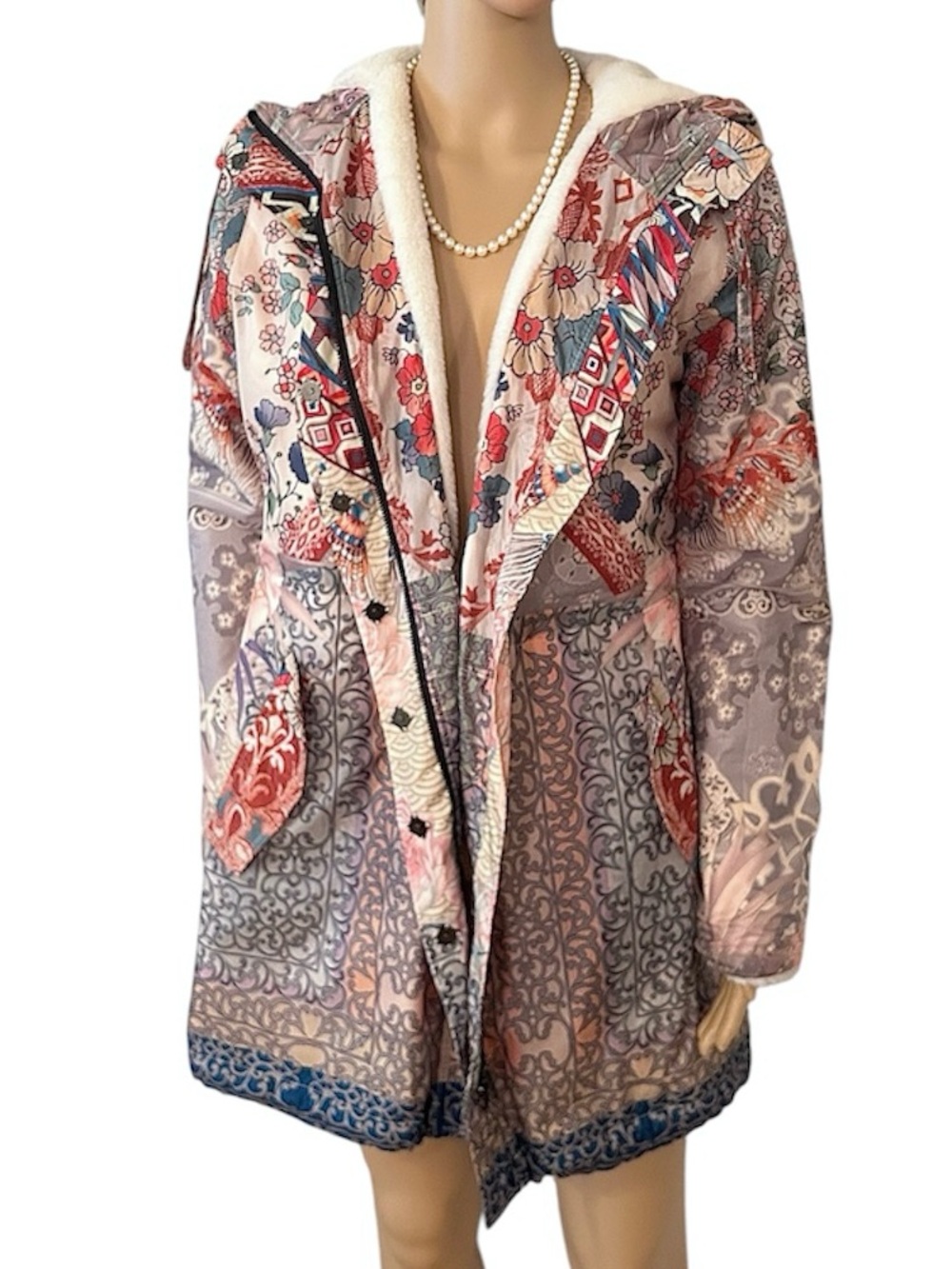 Johnny Was Women’s Size XS Multicolor Floral Patchwork Zip up Puffer Coat